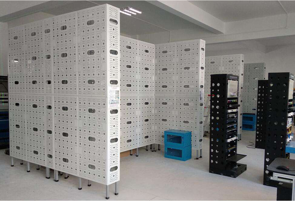 LG-LIT01型 IT工程技術(shù)實訓(xùn)平臺